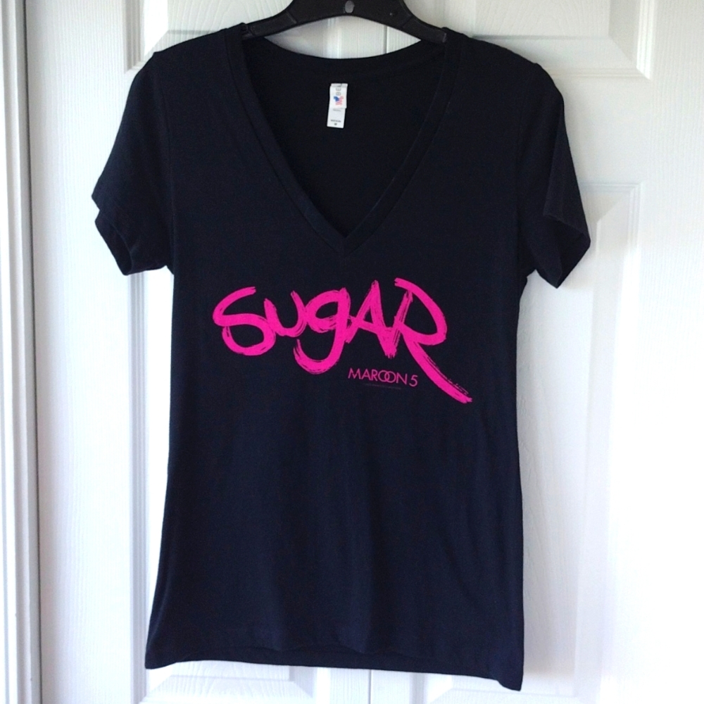 Maroon 5 Sugar Tshirt Size Medium
